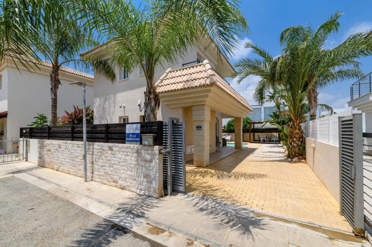 Blue Water Bay Villas พาราลิมนี ภายนอก รูปภาพ